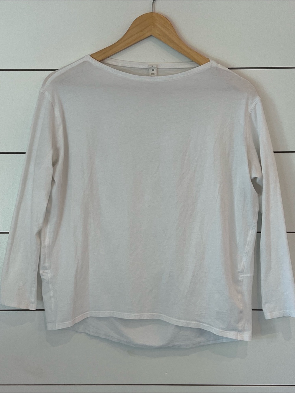 lululemon athletica Back In Action White Crew Neck Long Sleeve Tee Pima Cotton